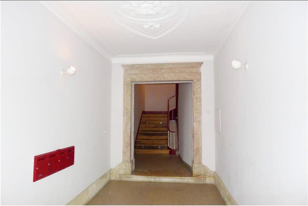 Appartamento Guestready - Rare Terrace Apt, Historic Center Lisbona Esterno foto